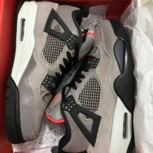 Buy Air Jordan shoes pallets